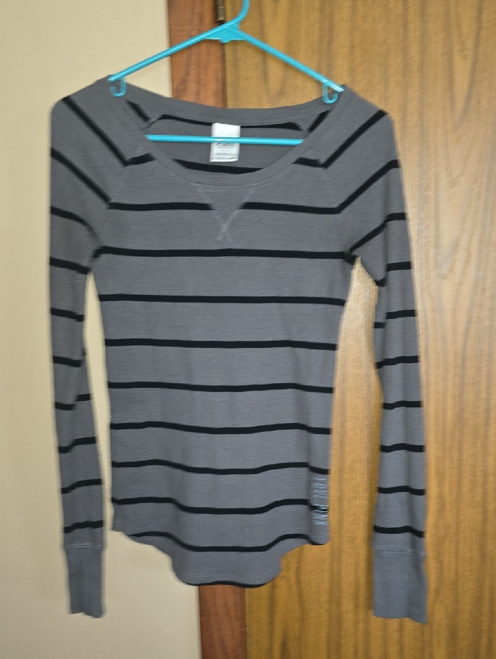 PINK Victoria's Secret Gray and Black Striped Long-Sleeve Tee